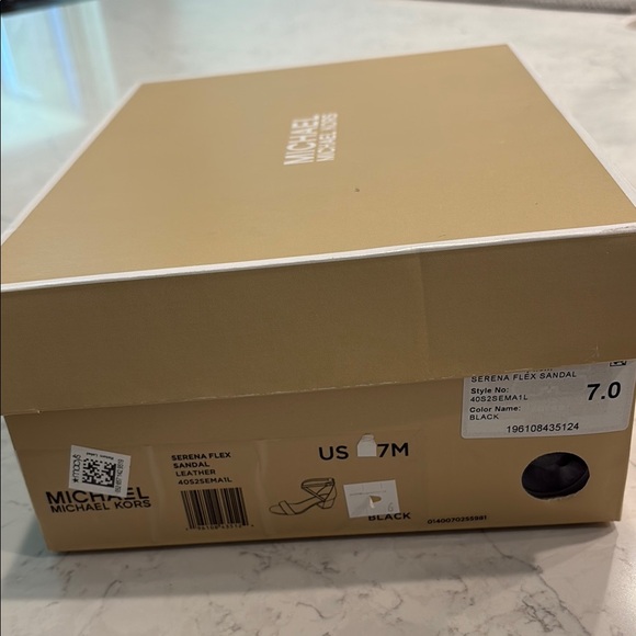 Michael Kors Sandals - Picture 7 of 7